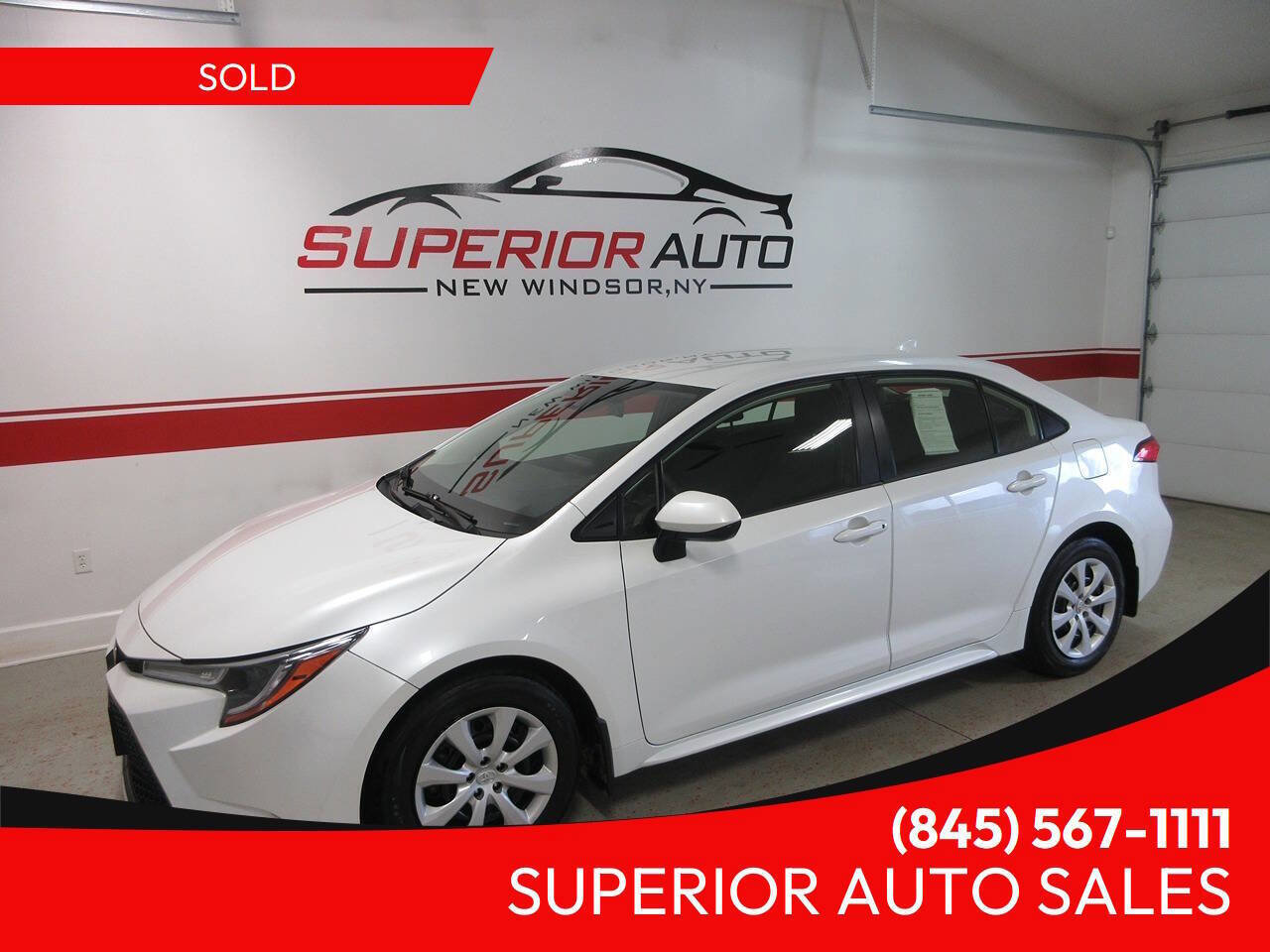 Used 2022 Toyota Corolla LE FWD image 1