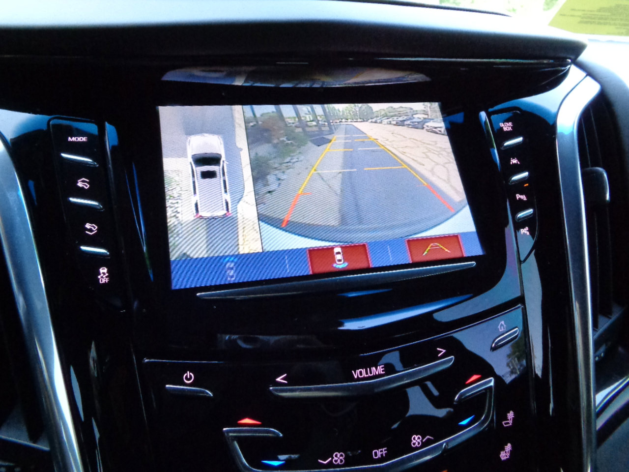 Used 2019 Cadillac Escalade ESV Platinum image 13