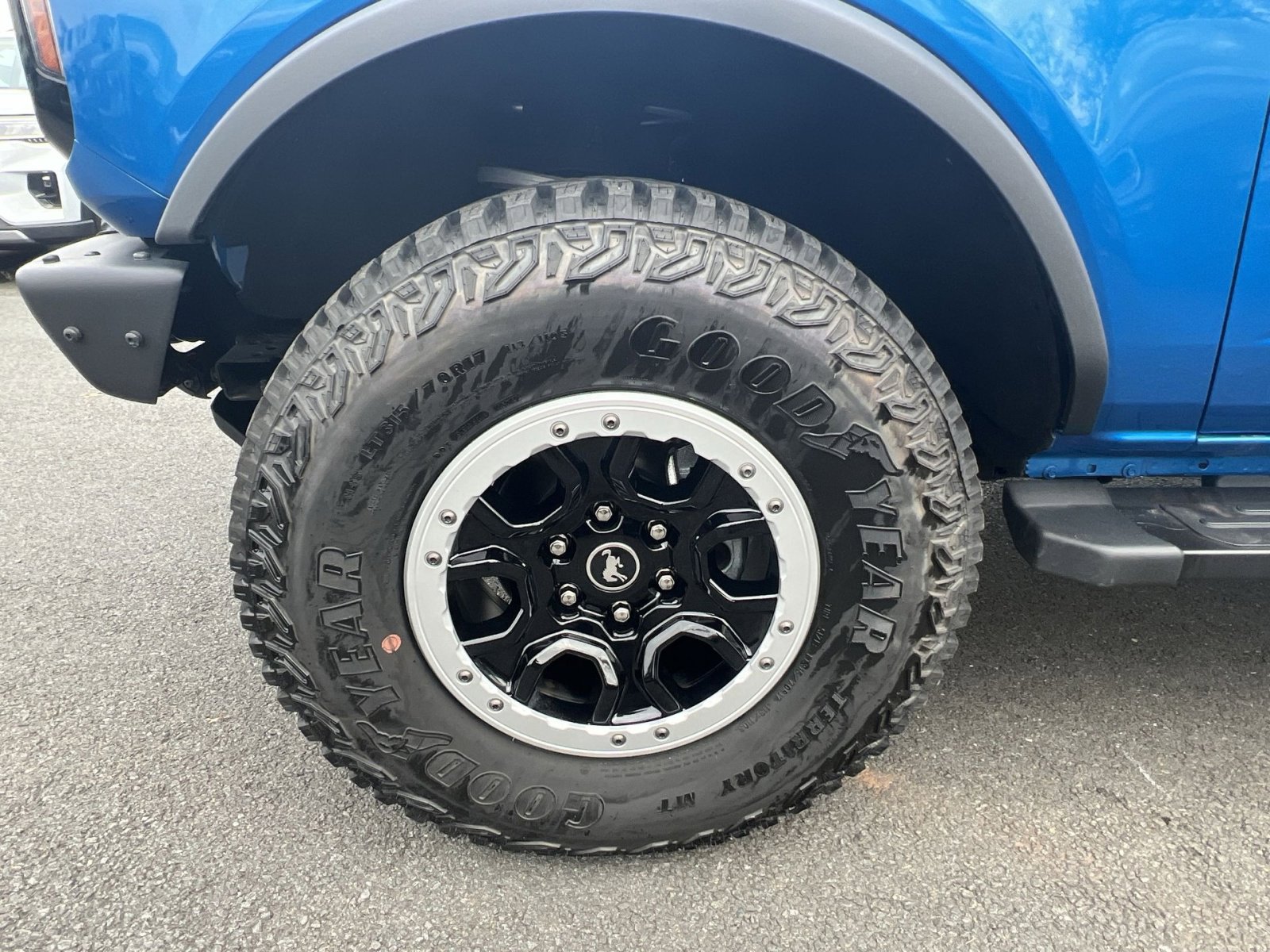 New 2024 Ford Bronco Outer Banks w/ Sasquatch Package image 12