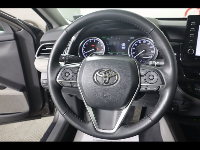 Used 2023 Toyota Camry XLE w/ Cold Weather Package image 20