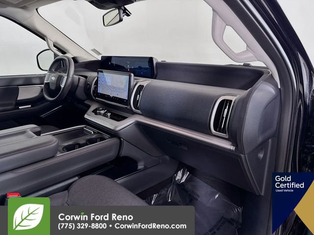 Certified 2025 Ford Expedition Active image 32