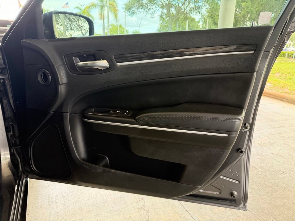 Used 2019 Chrysler 300 Touring w/ Sport Appearance Package RWD image 25
