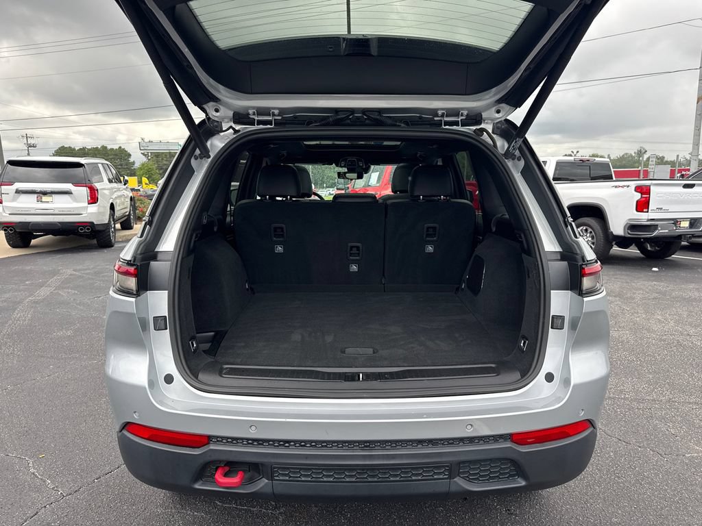 Used 2022 Jeep Grand Cherokee Trailhawk w/ ADV Protech Group II AWD/4WD image 19
