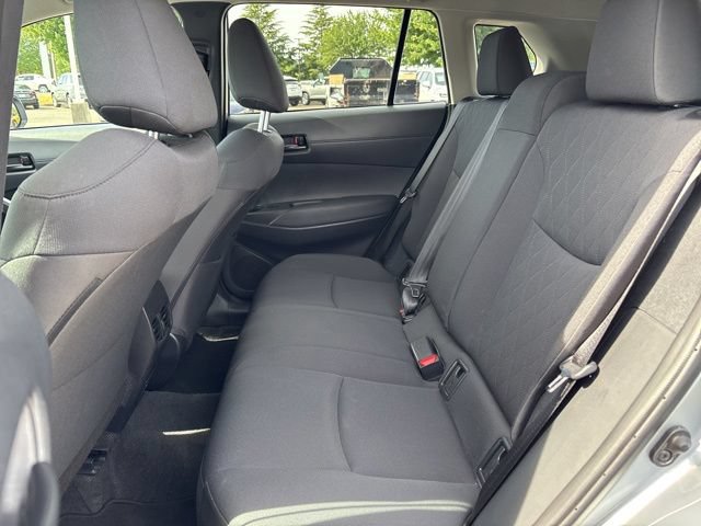 Used 2025 Toyota Corolla Cross LE AWD/4WD image 13
