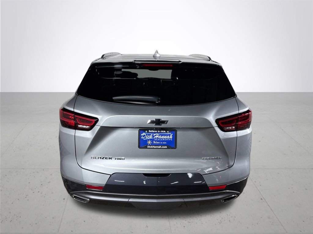 Used 2023 Chevrolet Blazer Premier w/ Driver Confidence II Package AWD/4WD image 7
