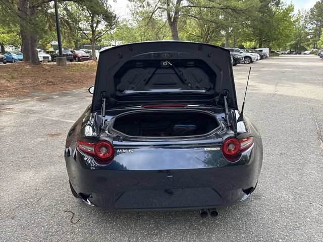 Certified 2025 MAZDA MX-5 Miata Club RWD image 26