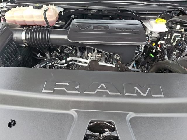 Used 2025 RAM 1500 Tradesman w/ Night Edition AWD/4WD image 31
