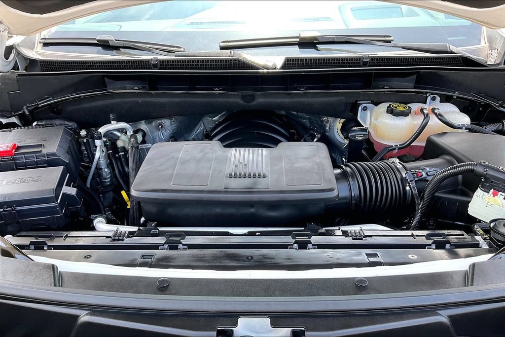 Used 2024 GMC Yukon Denali RWD image 31