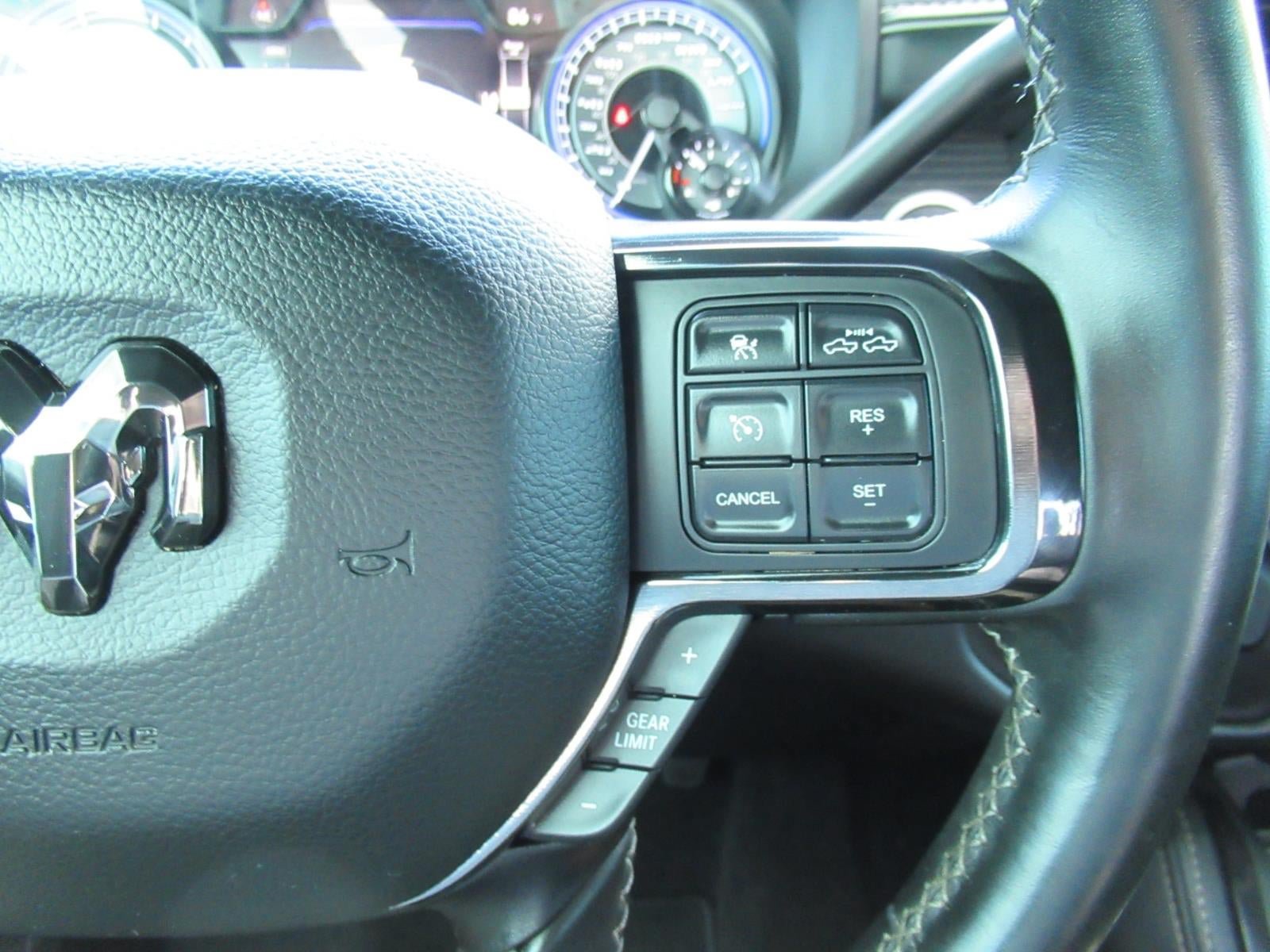 Used 2022 RAM 2500 Limited AWD/4WD image 26