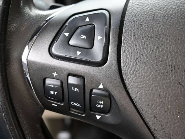 Used 2013 Lincoln MKS FWD image 16