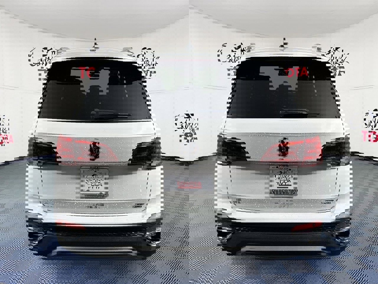 Used 2022 Volkswagen Taos SEL image 6