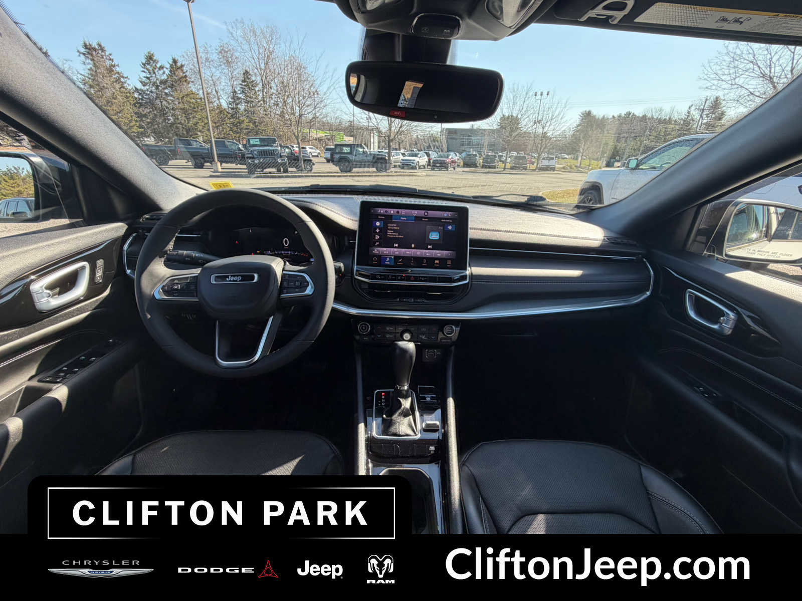 Used 2023 Jeep Compass High Altitude image 28