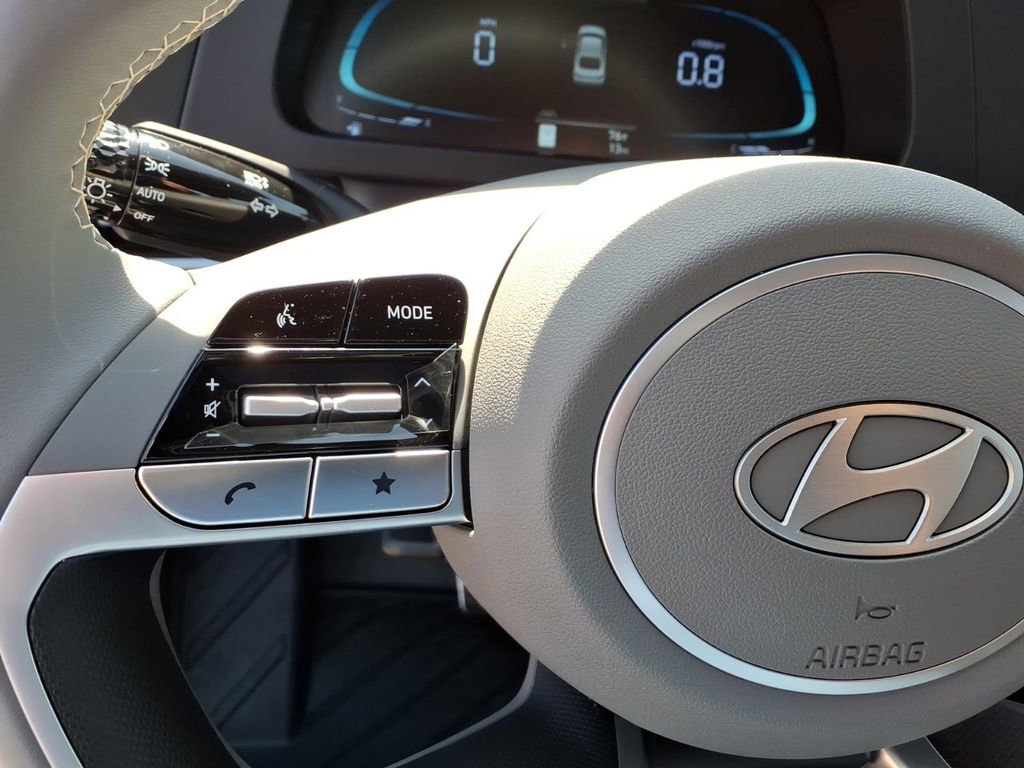 New 2026 Hyundai Elantra Sport FWD image 18