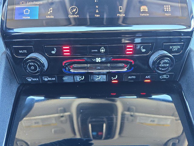 Used 2022 Jeep Grand Cherokee Limited image 28