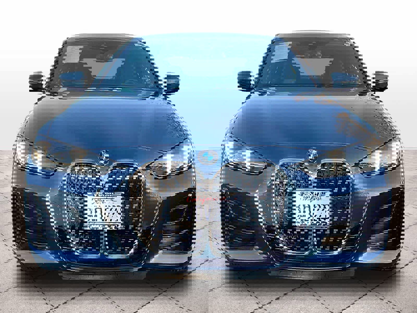 Certified 2026 BMW 430i Coupe w/ M Sport Package image 3