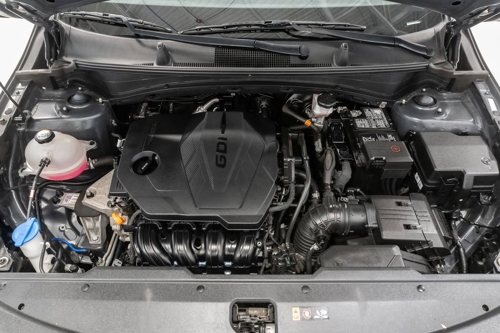 Used 2023 Kia Sportage SX image 3