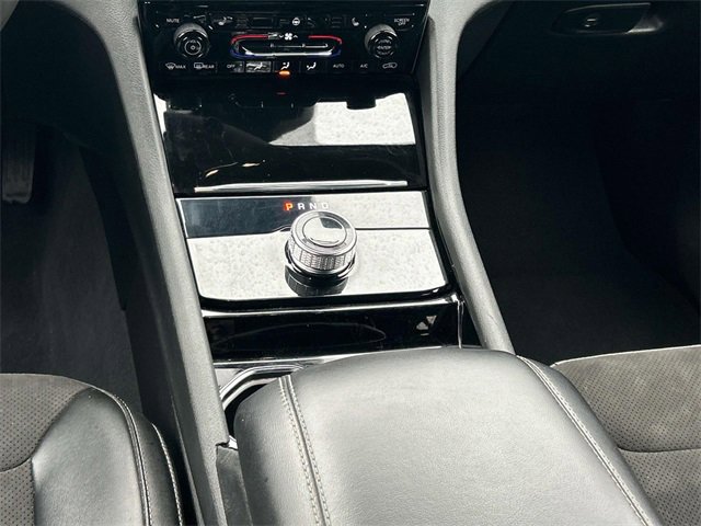 Used 2023 Jeep Grand Cherokee Altitude image 16