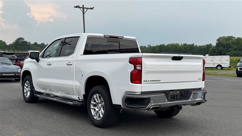 Used 2023 Chevrolet Silverado 1500 LTZ w/ LTZ Convenience Package II AWD/4WD image 7