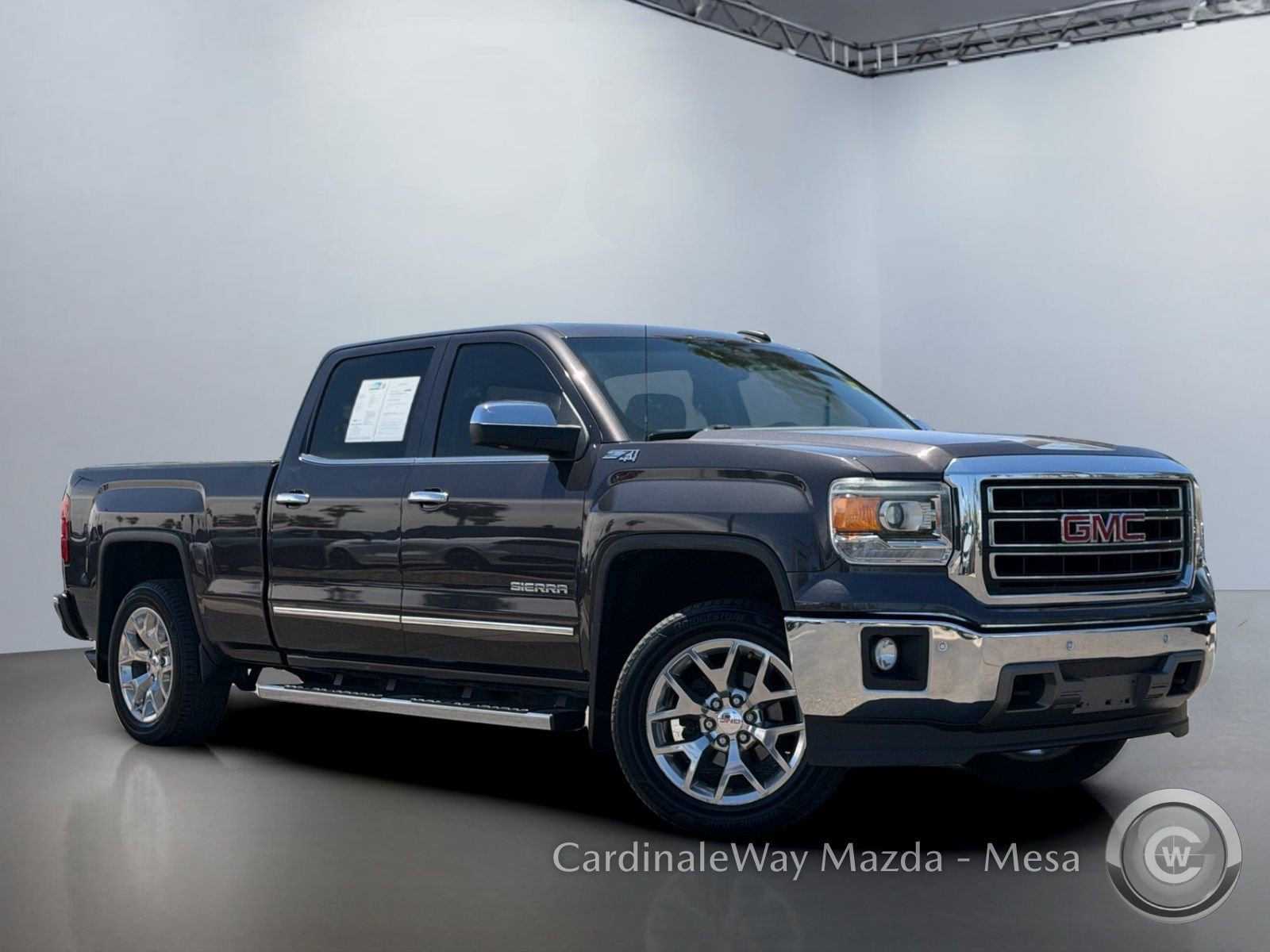 Used 2015 GMC Sierra 1500 SLT w/ SLT Crew Cab Value Package AWD/4WD image 2