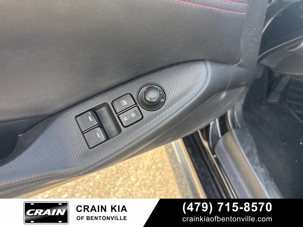 Used 2017 MAZDA MX-5 Miata RF Grand Touring RWD image 17