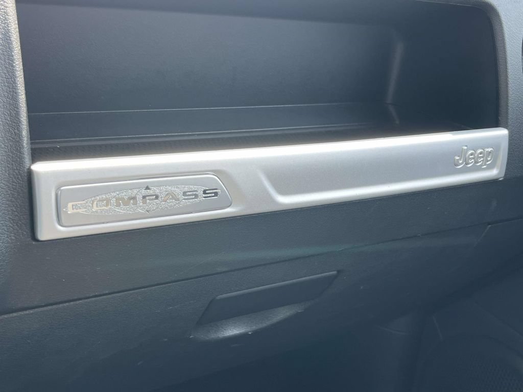 Used 2017 Jeep Compass Sport w/ Power Value Group FWD image 29