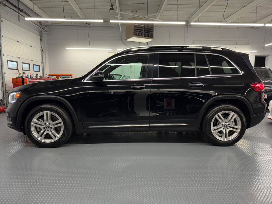 Used 2021 Mercedes-Benz GLB 250 4MATIC image 12
