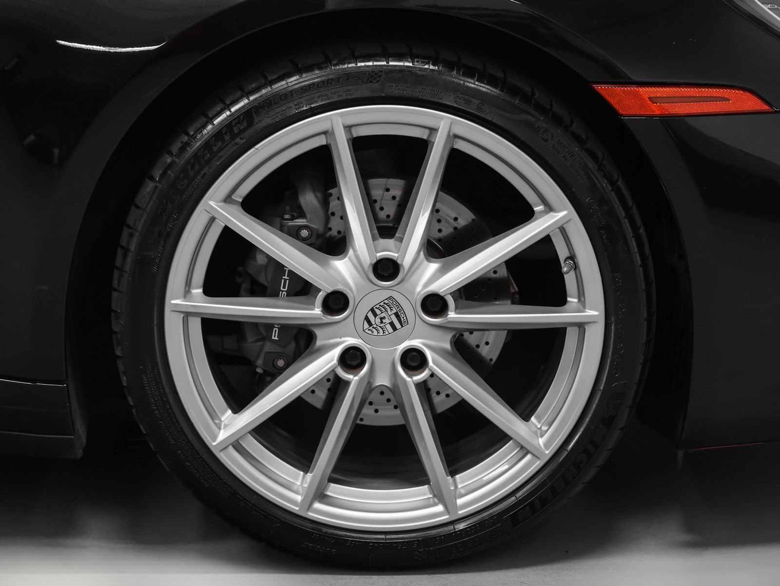Certified 2022 Porsche 911 Carrera RWD image 17
