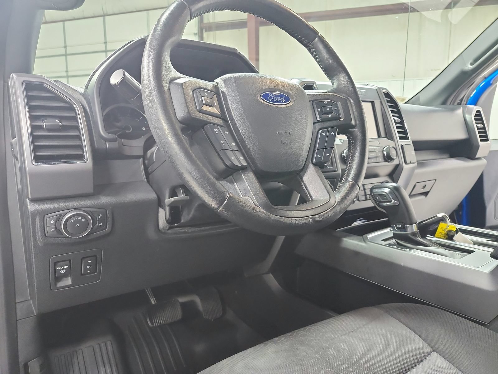 Used 2019 Ford F150 XLT w/ Equipment Group 302A Luxury AWD/4WD image 19