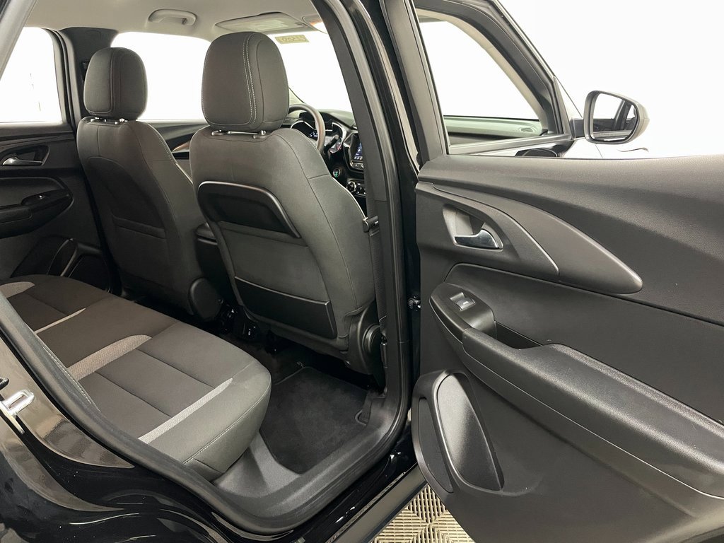 New 2023 Chevrolet TrailBlazer LT w/ Convenience Package image 38