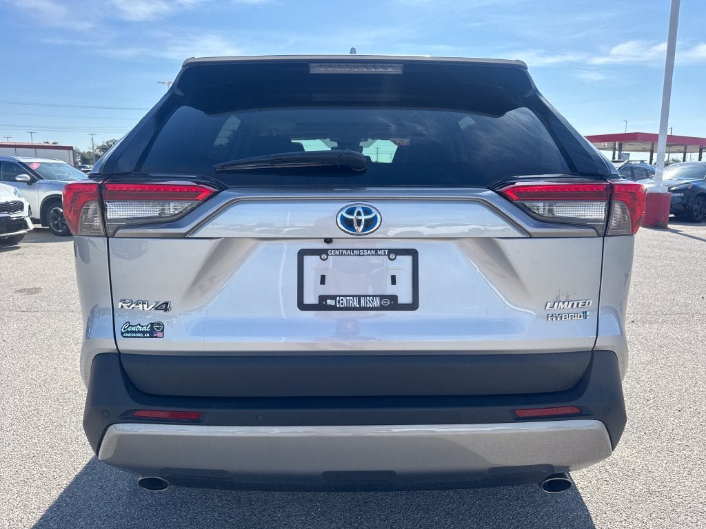 Used 2024 Toyota RAV4 Limited AWD/4WD image 5