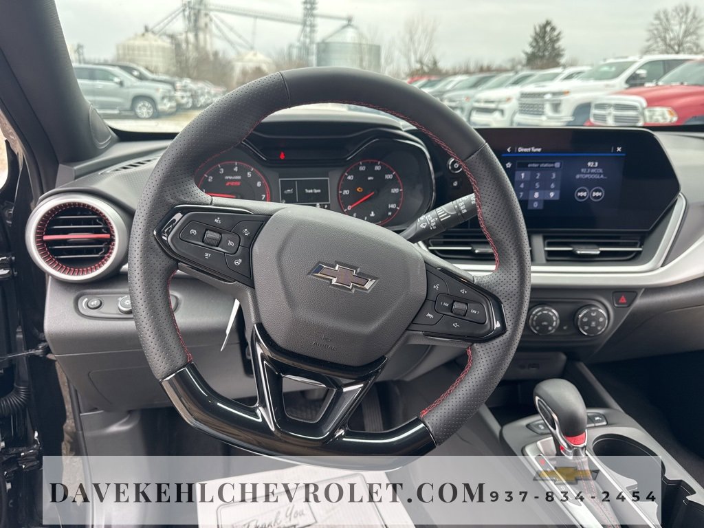 Used 2025 Chevrolet Trax RS w/ Driver Confidence Package image 20