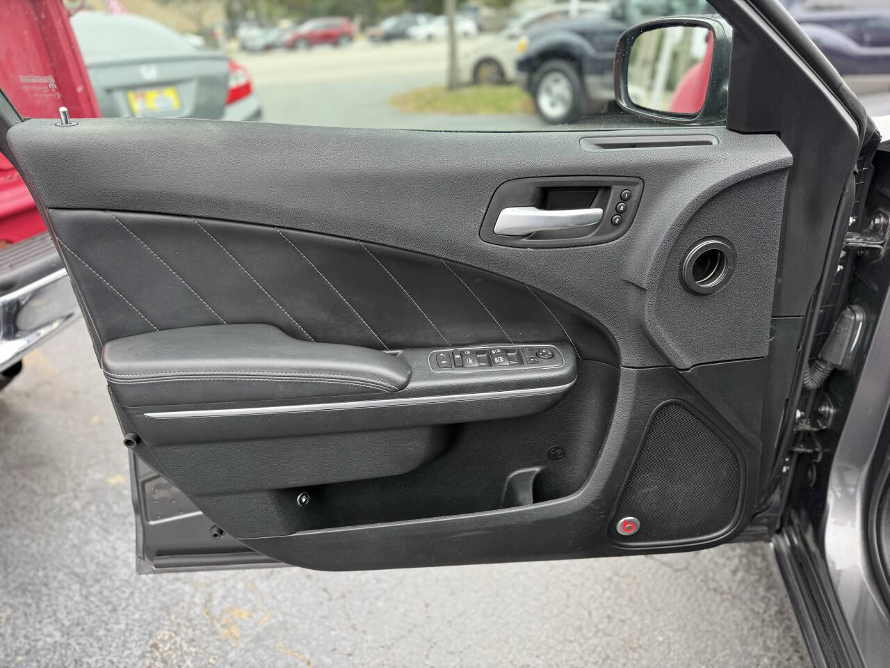 Used 2016 Dodge Charger SXT w/ Rallye Group RWD image 9