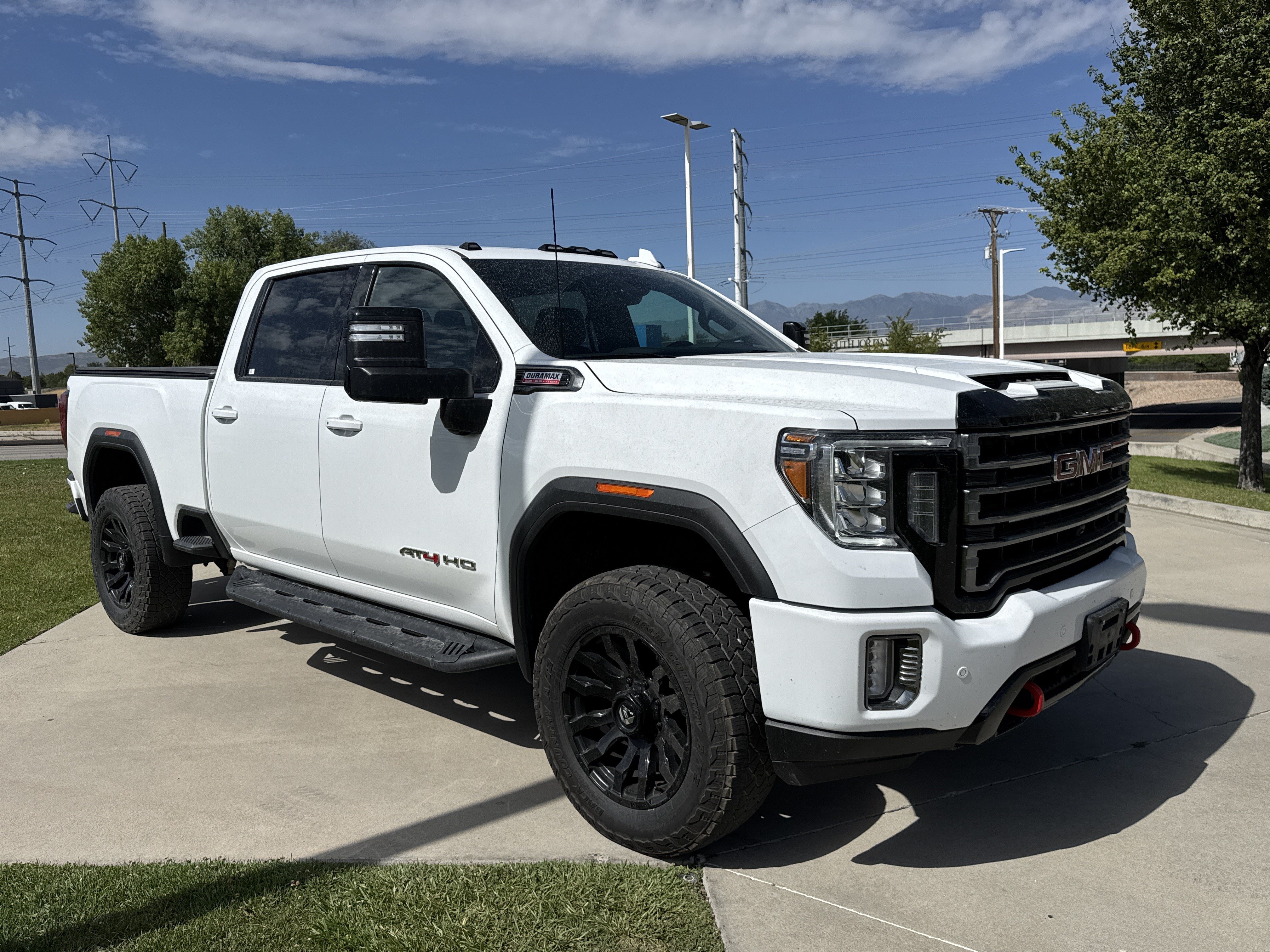 Used 2023 GMC Sierra 2500 AT4 w/ AT4 Preferred Package AWD/4WD image 7