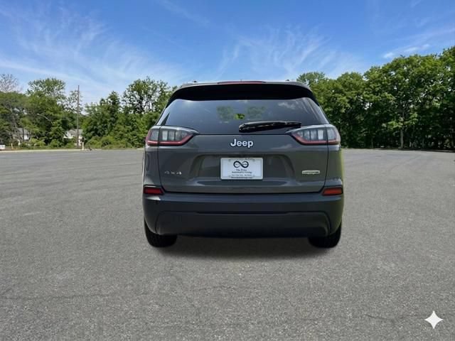 Used 2019 Jeep Cherokee Latitude Plus w/ Cold Weather Group AWD/4WD image 7