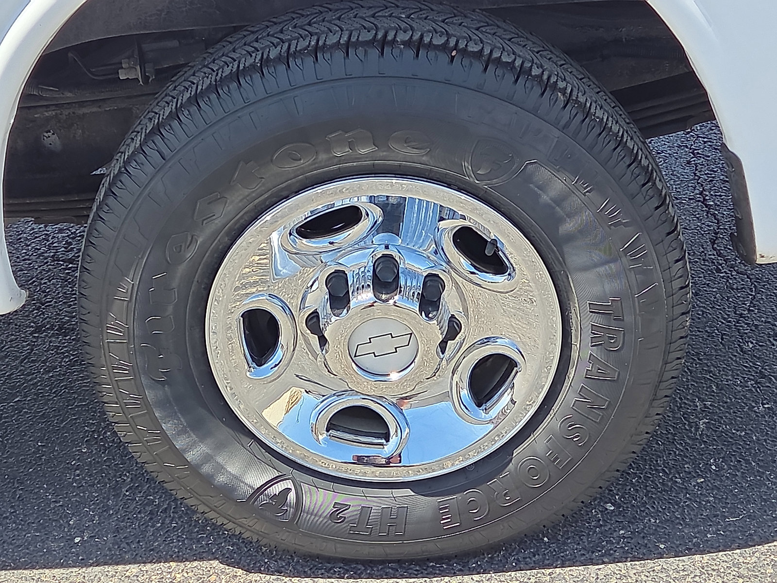 Used 2016 Chevrolet Express 2500 RWD image 11