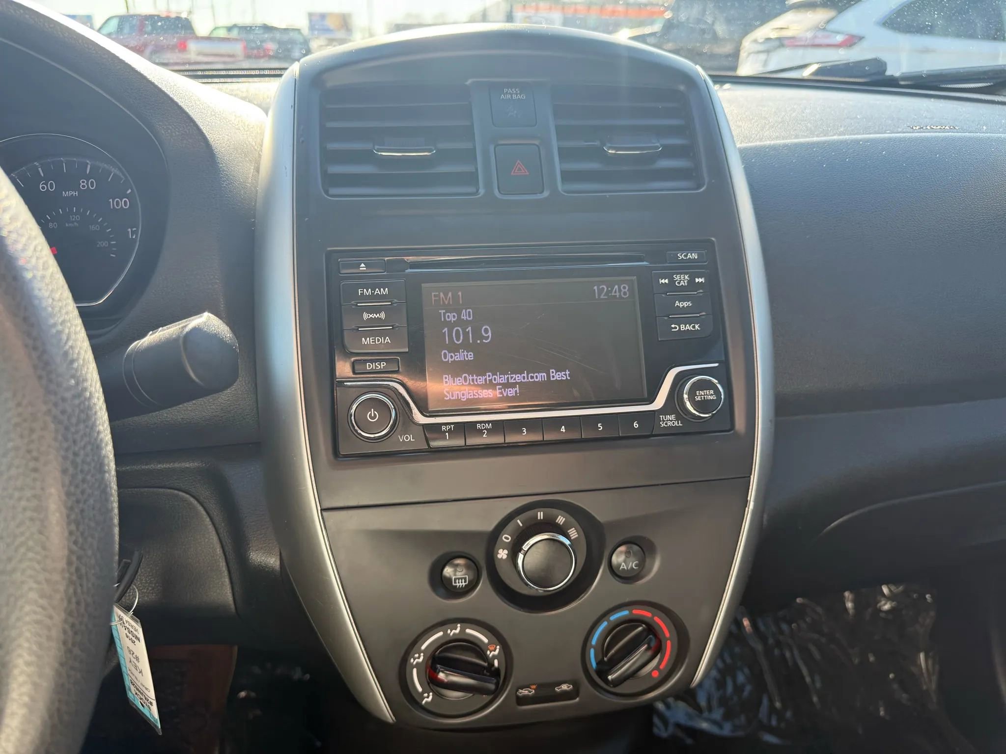 Used 2016 Nissan Versa SV image 14