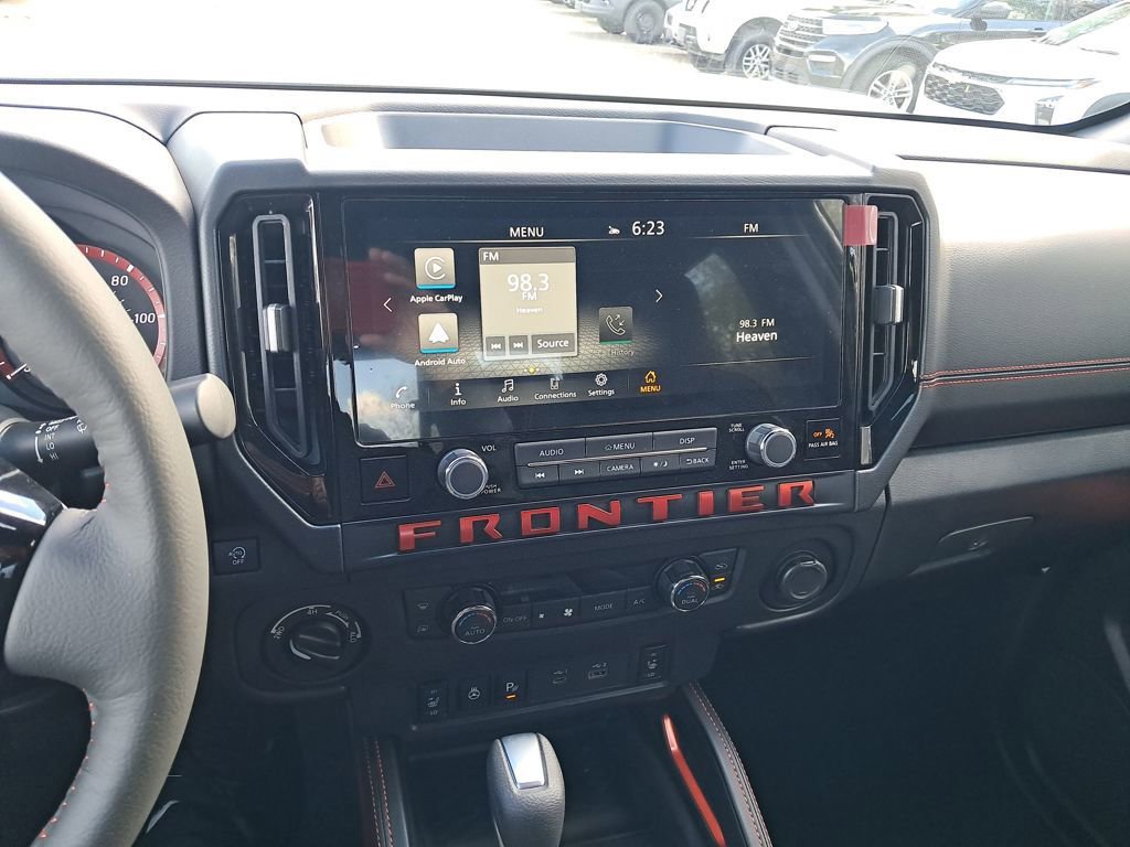 New 2026 Nissan Frontier PRO-4X w/ Pro-4x Convenience Package image 18