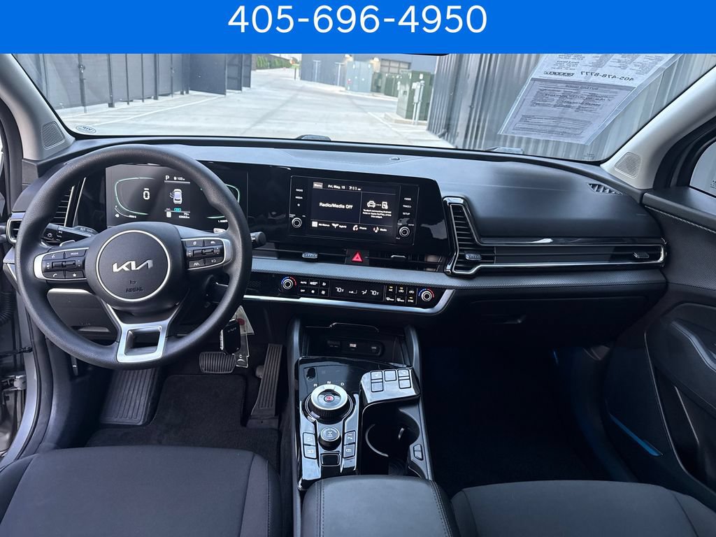 Used 2023 Kia Sportage LX AWD/4WD image 14