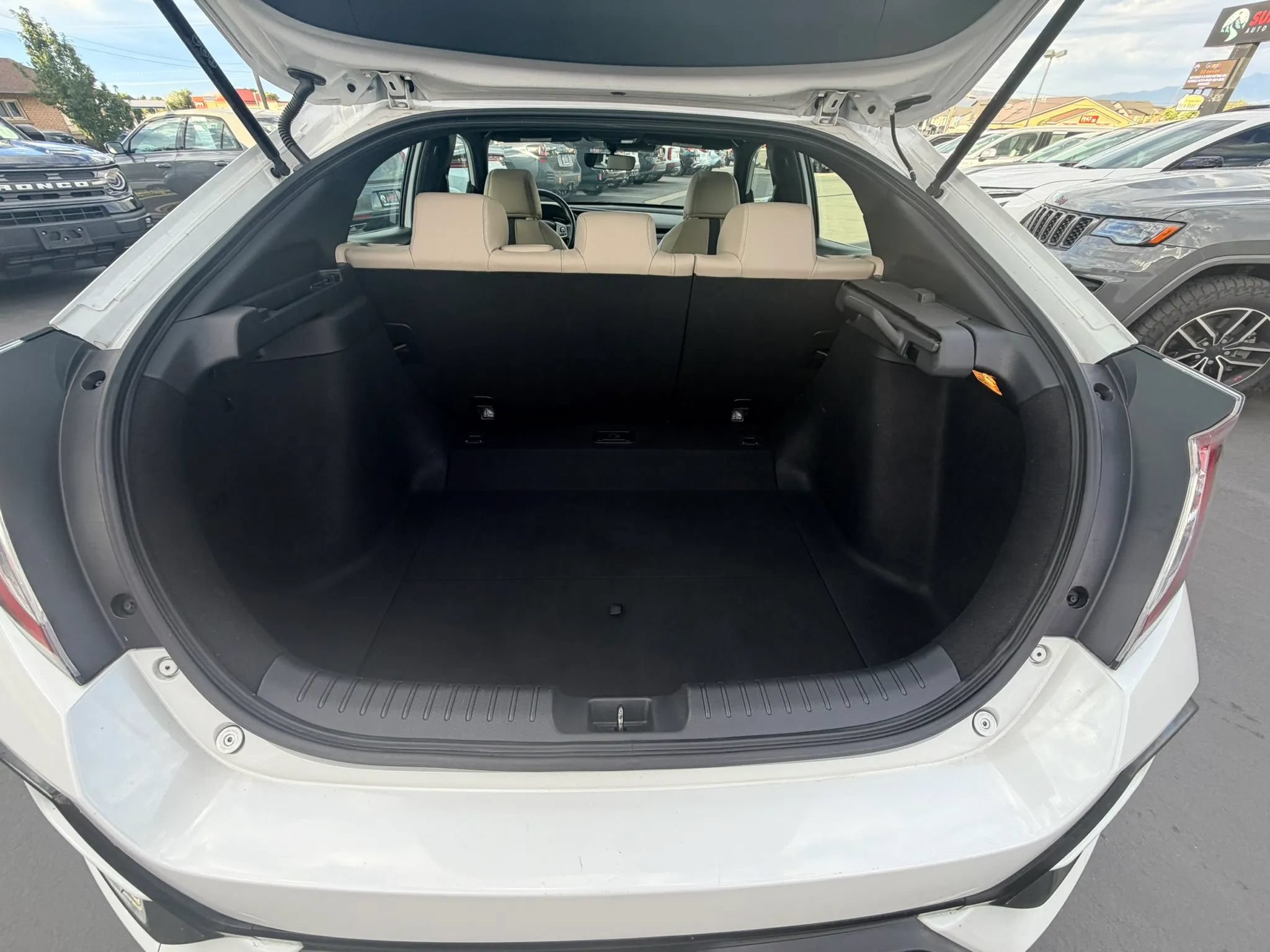 Used 2020 Honda Civic EX-L image 27