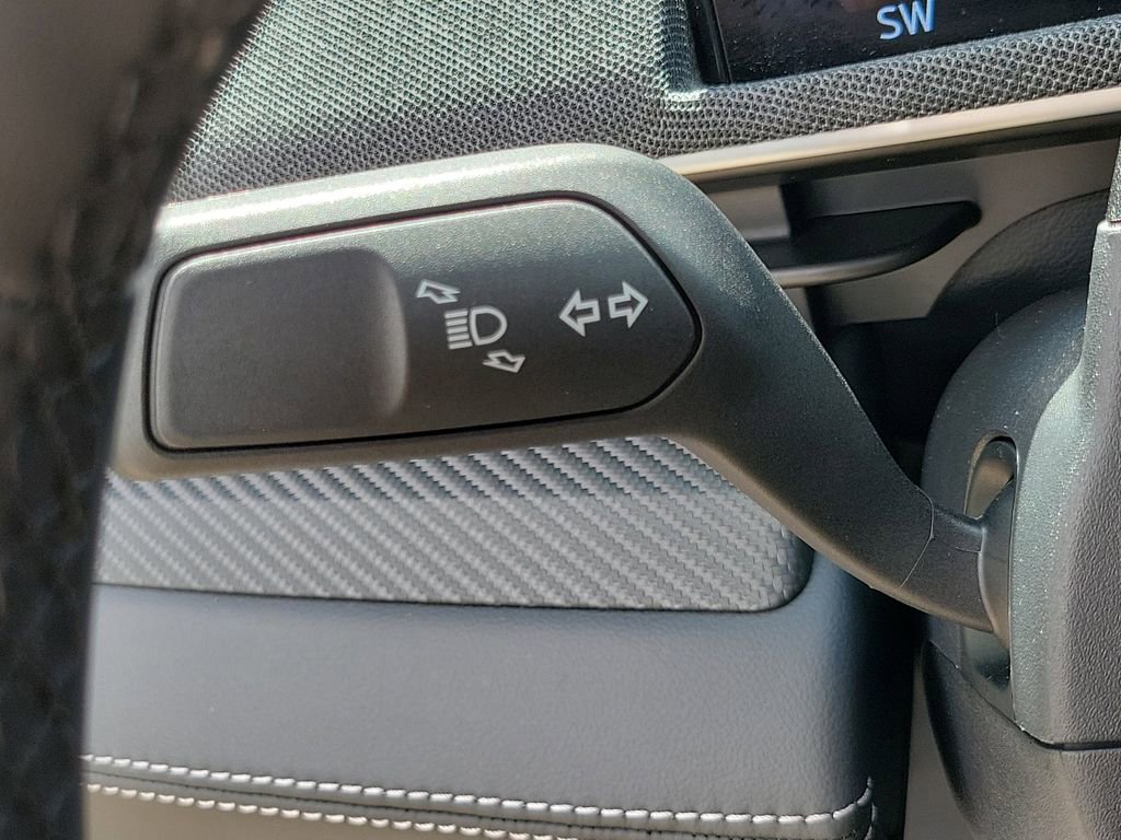 Used 2024 Ford Mustang Mach-E Premium image 26