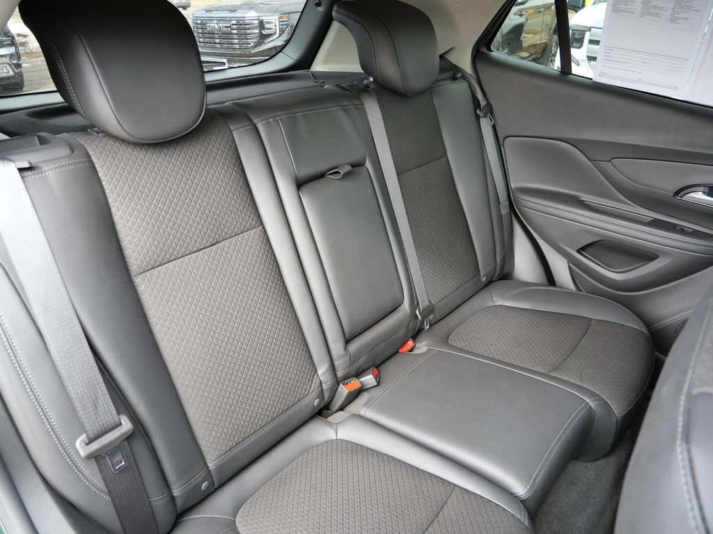 Used 2020 Buick Encore Preferred w/ Safety Package image 19