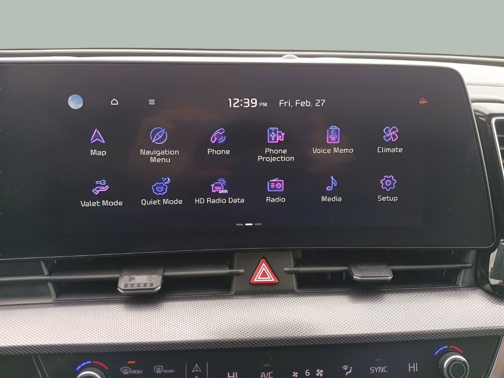 Used 2024 Kia Sportage SX image 16