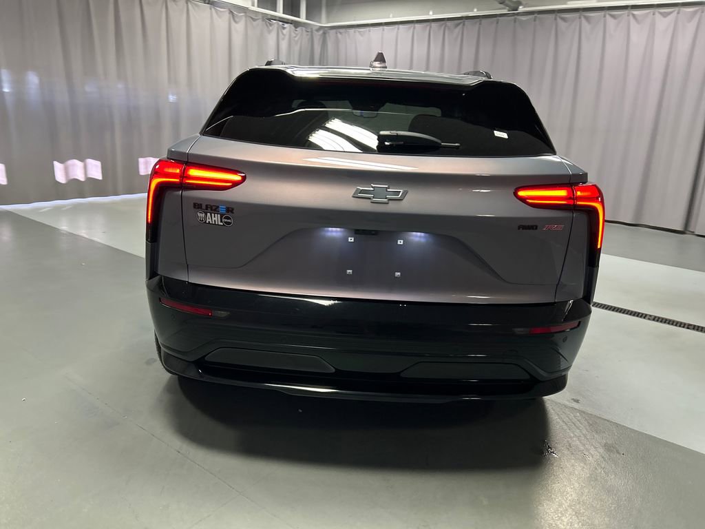 Used 2024 Chevrolet Blazer EV RS image 6