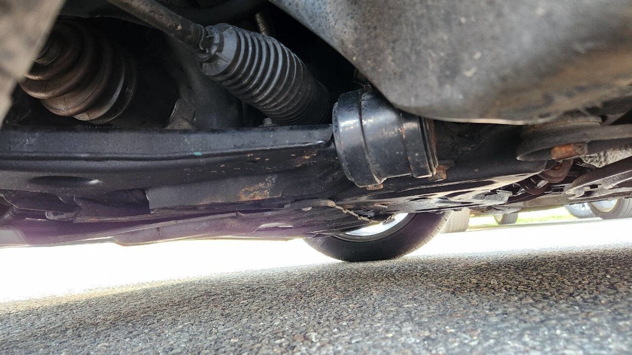 Used 2012 Volvo C70 T5 w/ Climate Pkg image 38