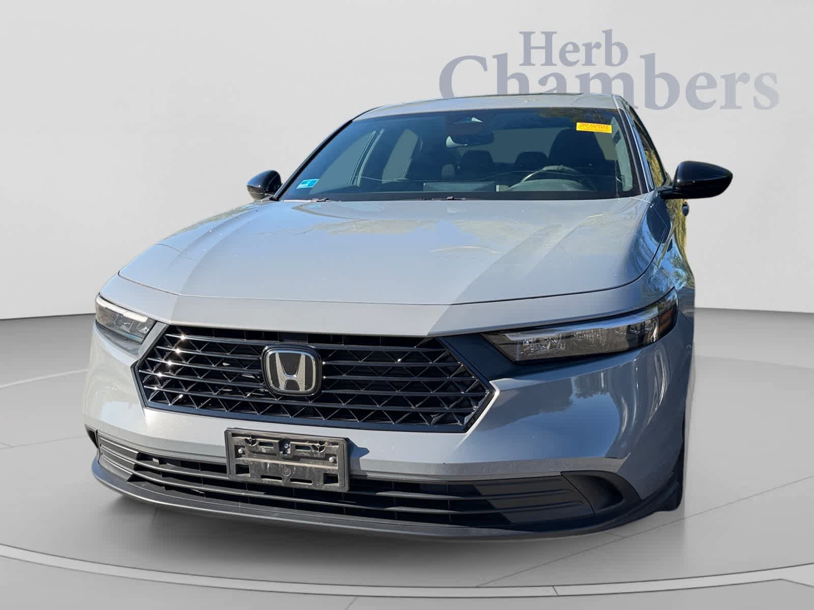 Used 2023 Honda Accord Sport image 3