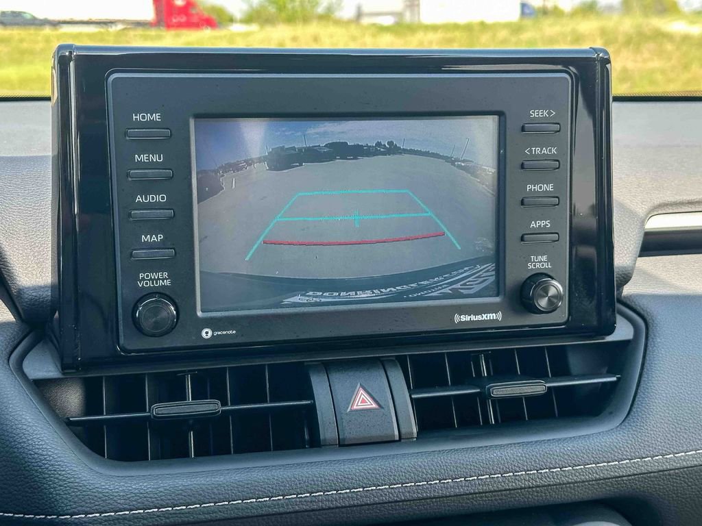 Used 2020 Toyota RAV4 XLE w/ Convenience Package image 32