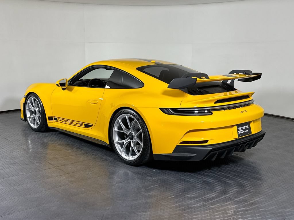 Certified 2023 Porsche 911 GT3 RWD image 3