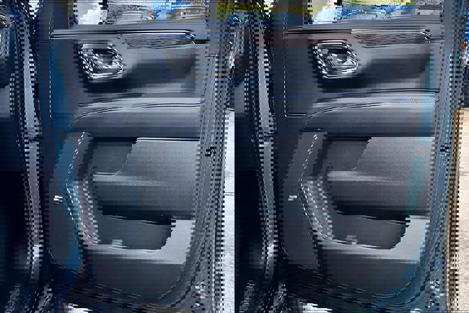 Used 2021 Chevrolet Tahoe LT RWD image 23