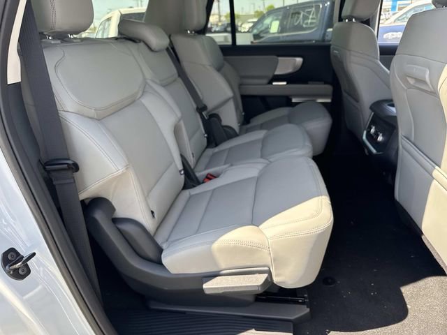 New 2026 Ford Expedition Max Active image 12