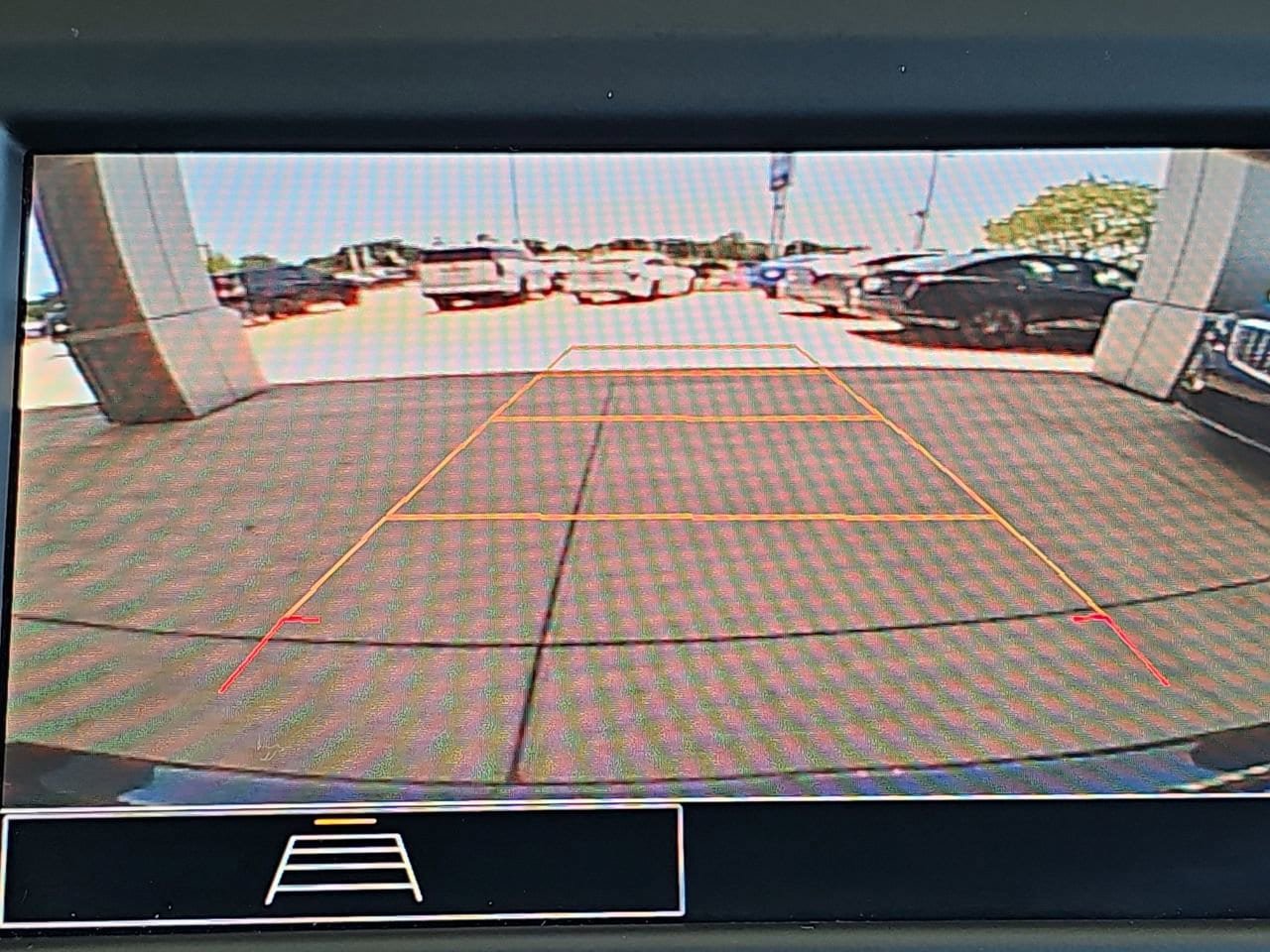 Used 2024 Chevrolet Equinox LS w/ LS Convenience Package FWD image 28